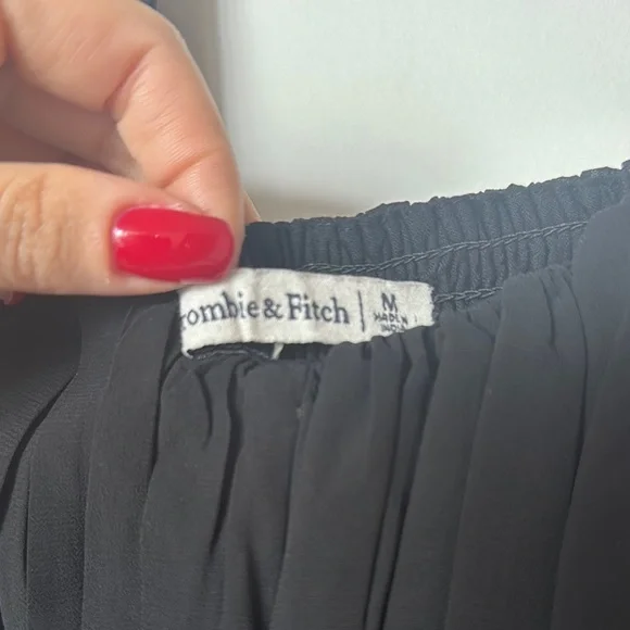 Abercrombie & Fitch Long Sleeve Ruched Babydoll Mini Dress - SIZE MEDIUM - Picture 6 of 7